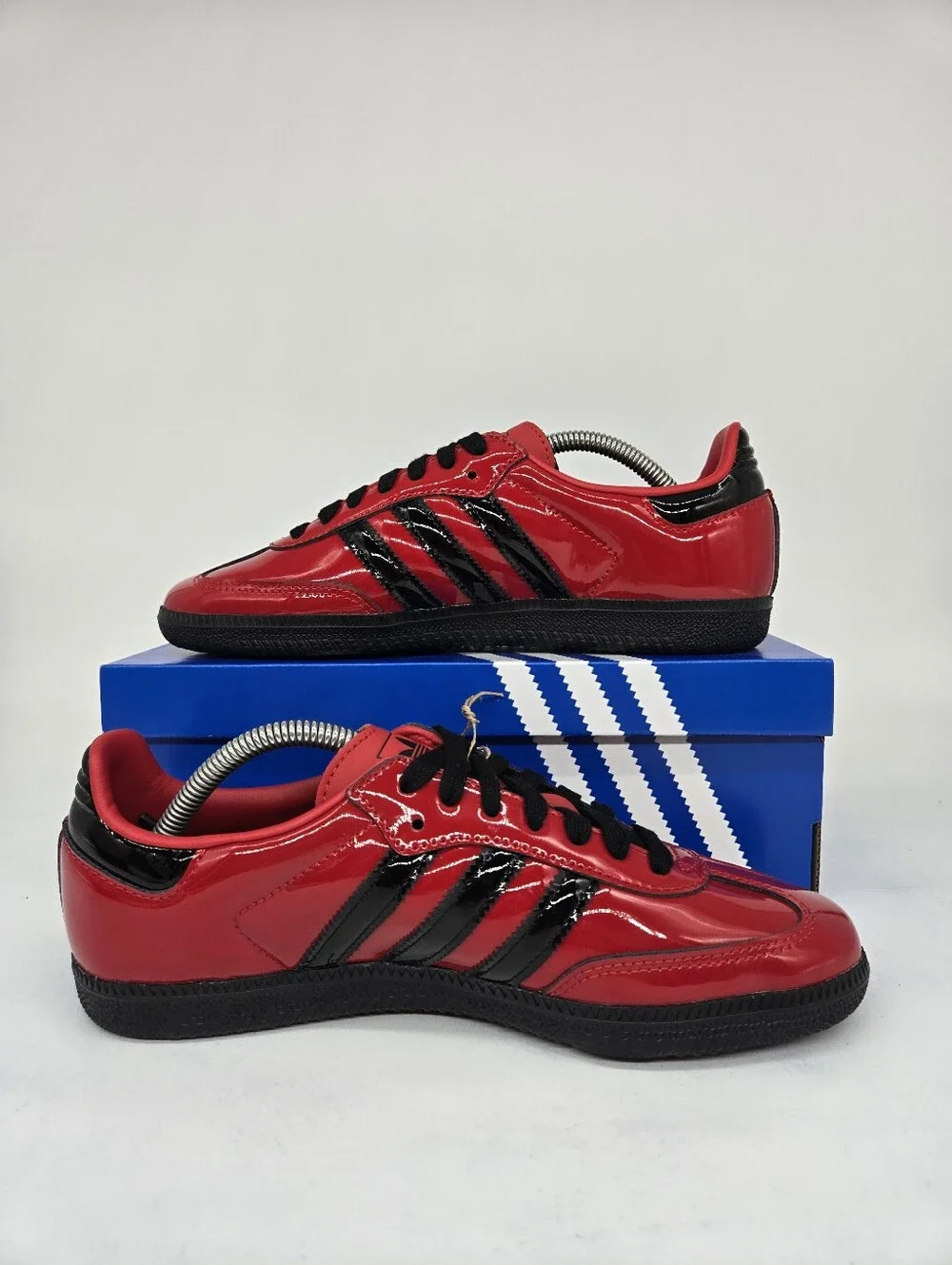 adidas Women's Samba OG IH3989 Better Scarlet Black Patent Shoes Size 7.5 - Picture 6 of 8